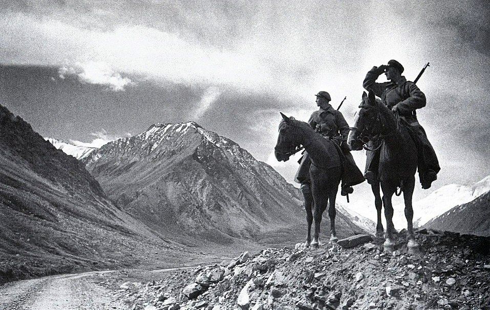 Непокоренный горный край. В России День воинской славы